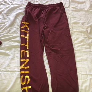 Kittenish burgundy joggers